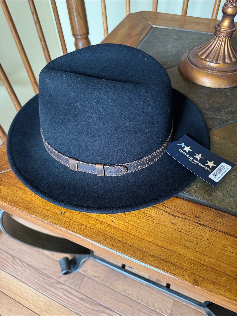 American Hat Makers Men's Black Felt Fedora with Brown Band